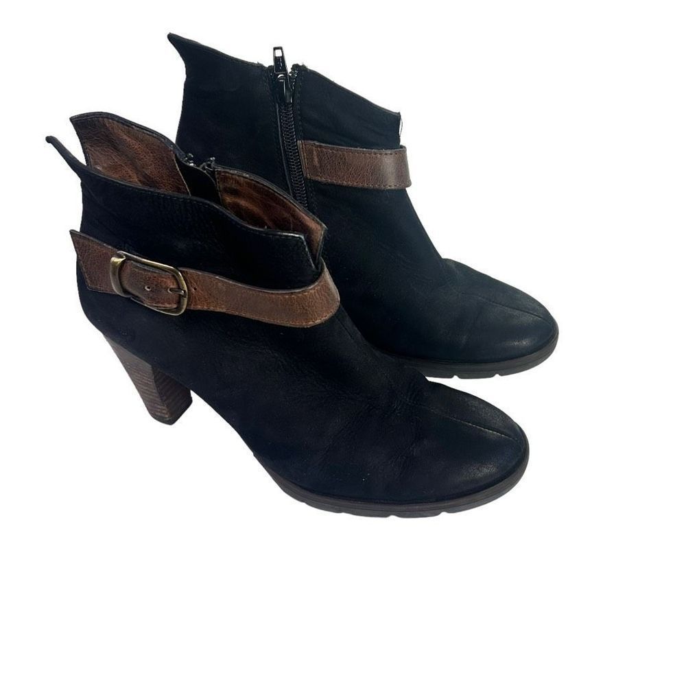 Paul Green leather booties